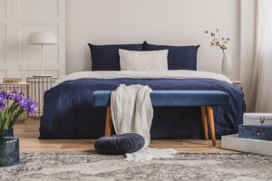 Wybór tekstyliów do sypialni - przewodnik po komfortowym wypoczynku