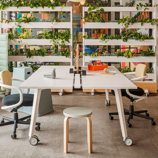 Nowoczesne biuro premium w domu – funkcjonalność i design